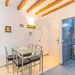 Casa Rural Apartamentos La Fonda Апартаменты Ариньон