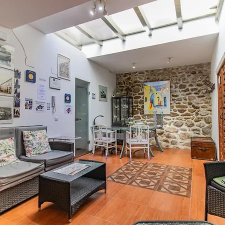 Апартаменты Casa Rural Apartamentos La Fonda *